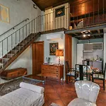 Apartment Romantic Terrace Florenz